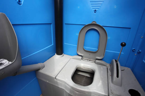 Best Luxury portable toilet rental  in Lyndonville, VT